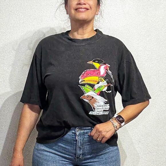 Designer Tees Black Birds Short Sleeve Tee Sz L - Picture 1 of 12